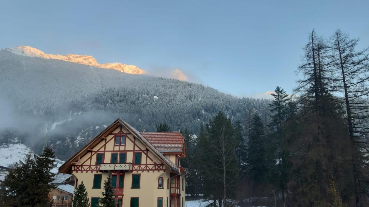 Hotel Post Cunter Savognin Buitenkant foto