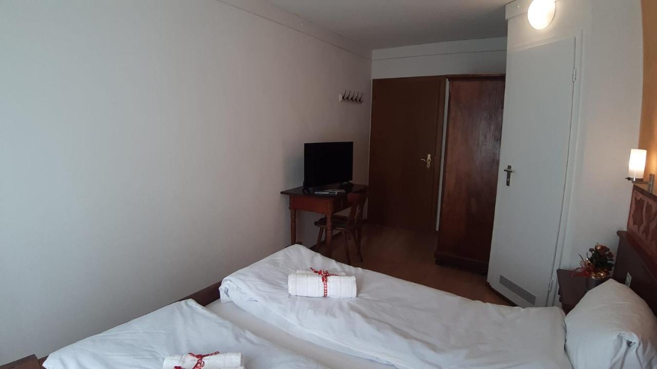 Hotel Post Cunter Savognin Buitenkant foto
