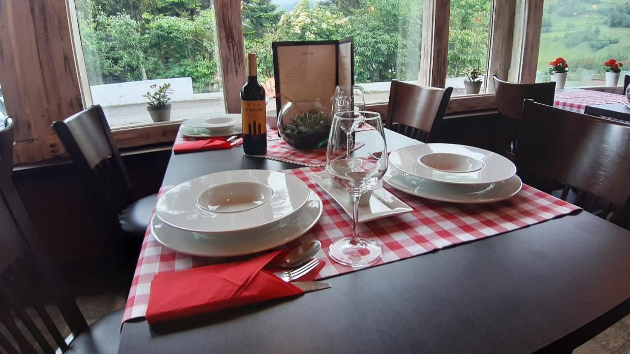 Hotel Post Cunter Savognin Buitenkant foto